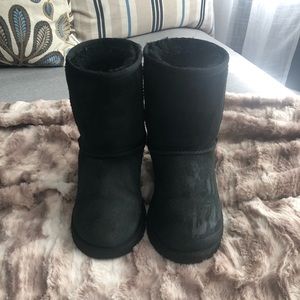 UGG Classic Short Boots Kids